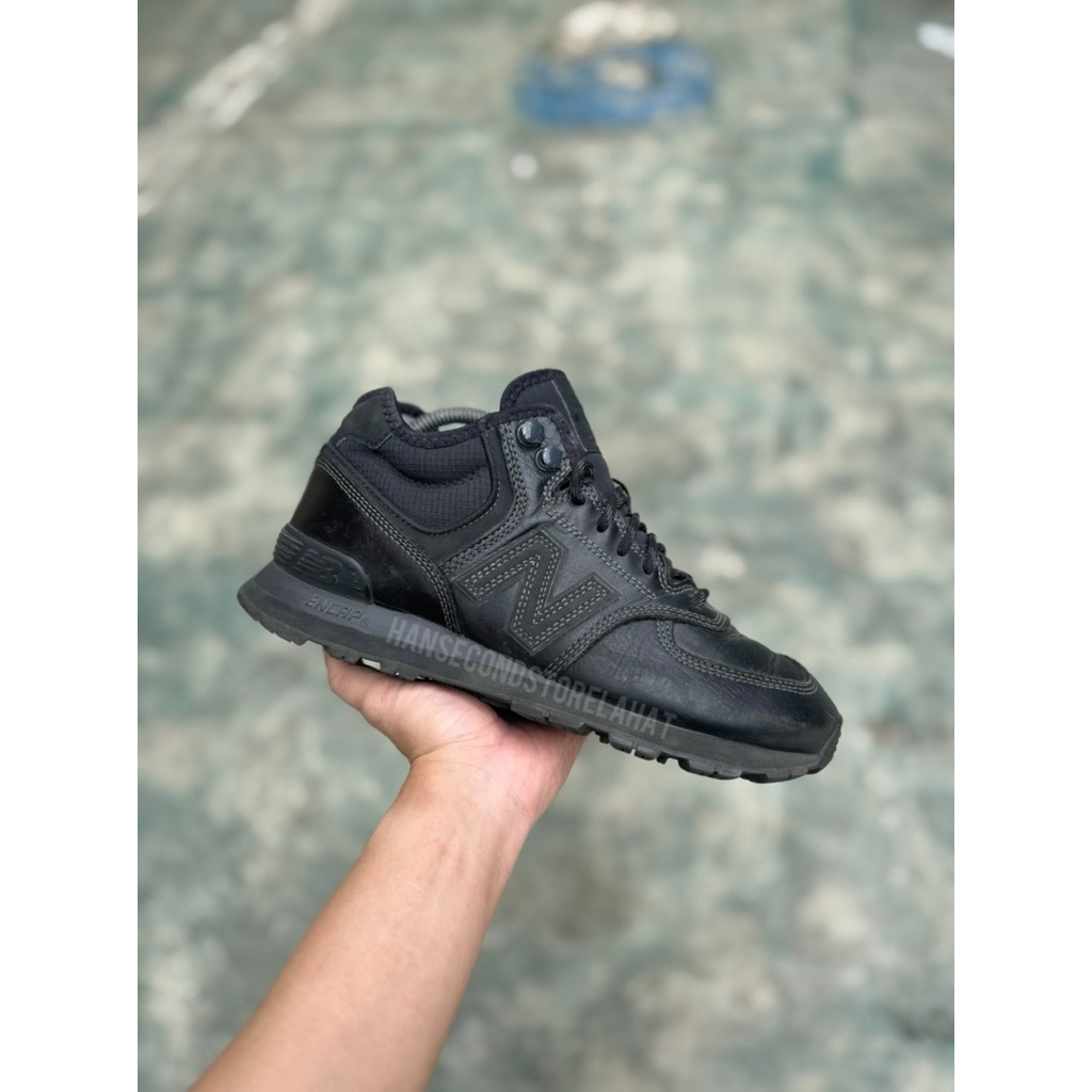Second N*w balance 574 Mid kulit Full black 41,5