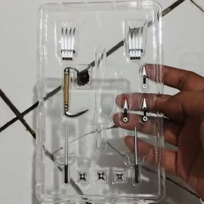 vtoys shadow ninja original Kusarigama + 2 tekko kagi + 3 shurken + 3 kunai + 2 sai