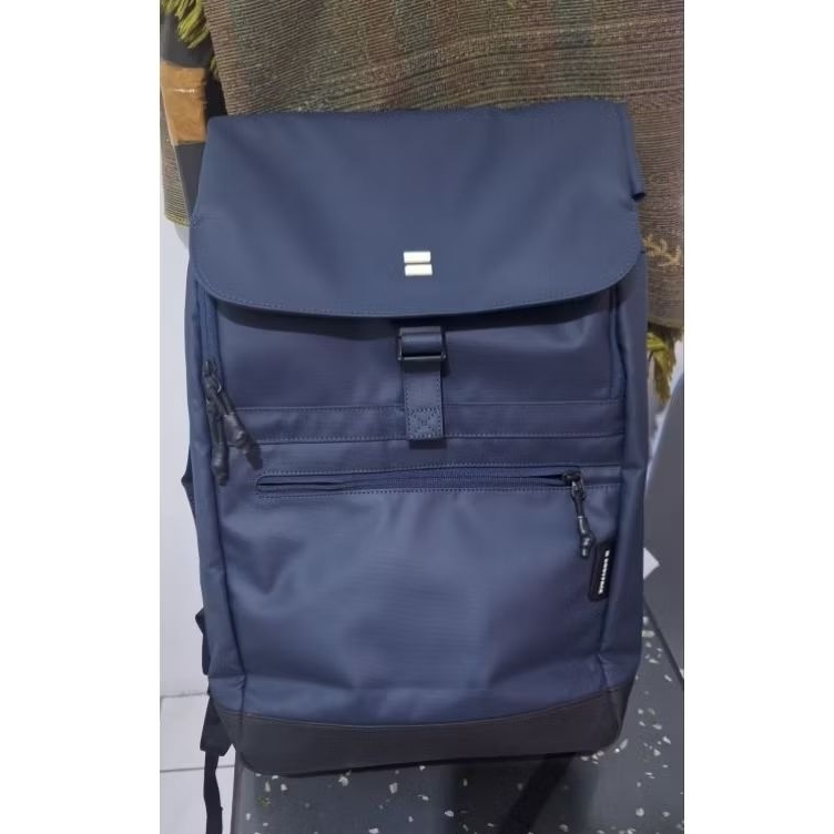 Secondhand Bodypack Modest backpack 1.3