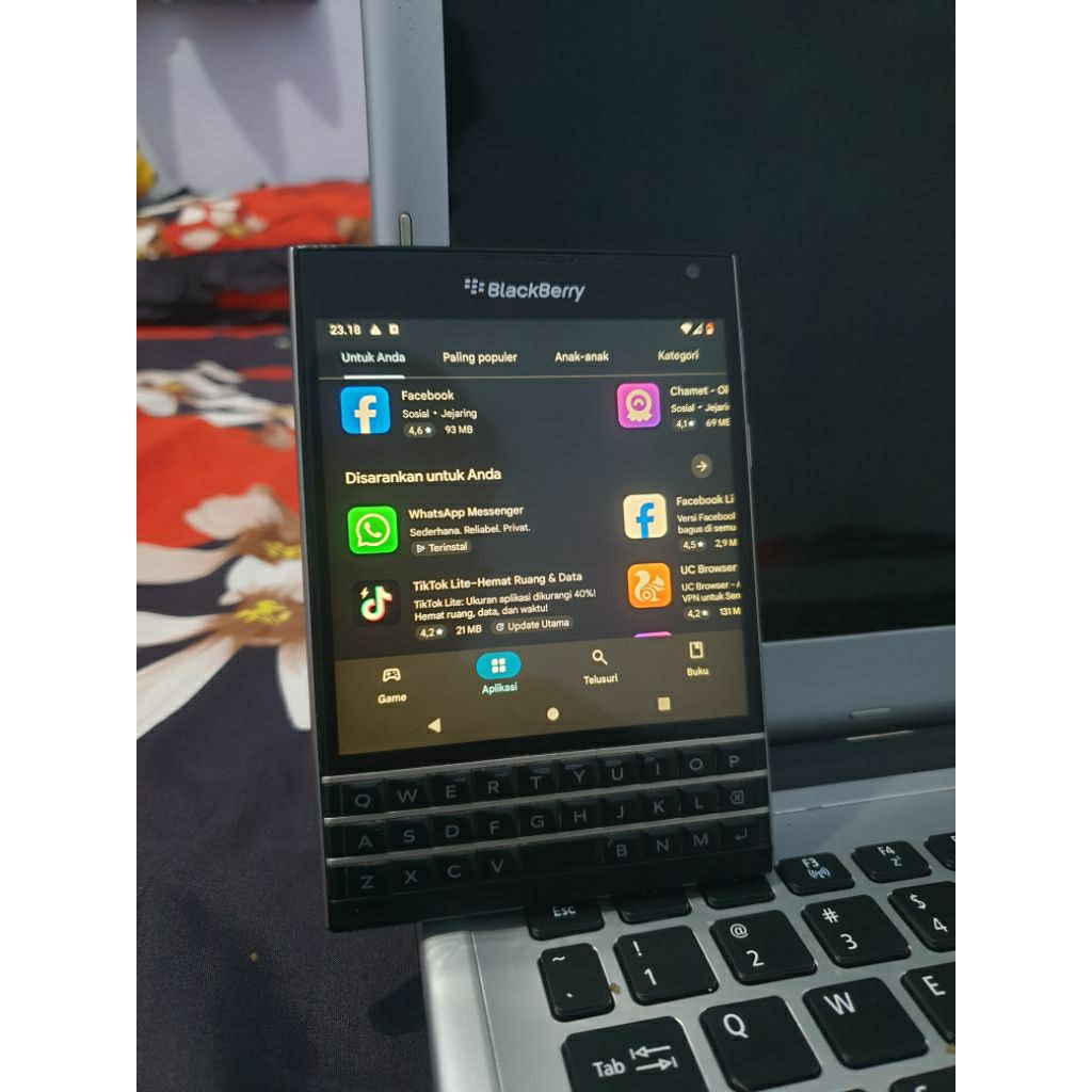 blackberry pasport android 11