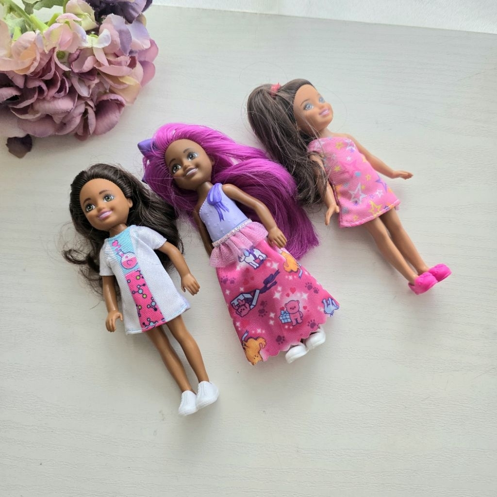 Boneka Barbie Chelsea Mattel exotic black / tan skin