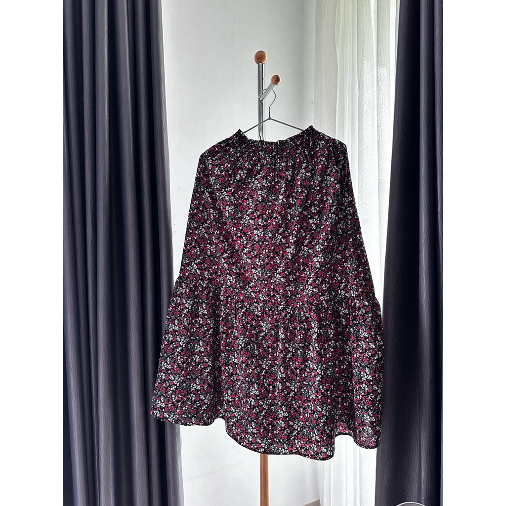 [ORI PRELOVED] EffortlessYRM Hana Floral Maxi Skirt Flowy Korean Gaya Korea varian midnight bloom