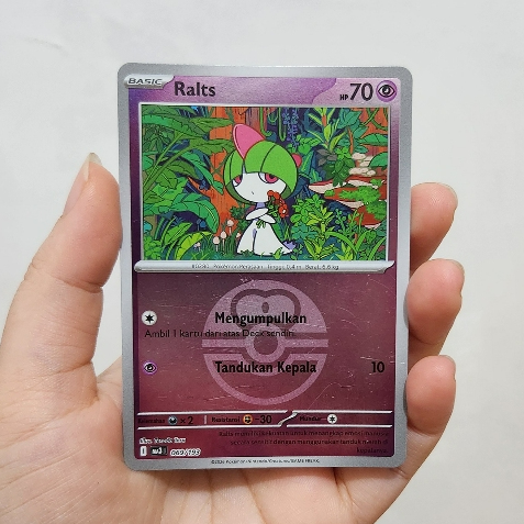 Kartu Pokemon TCG Indonesia - Ralts, Kirlia