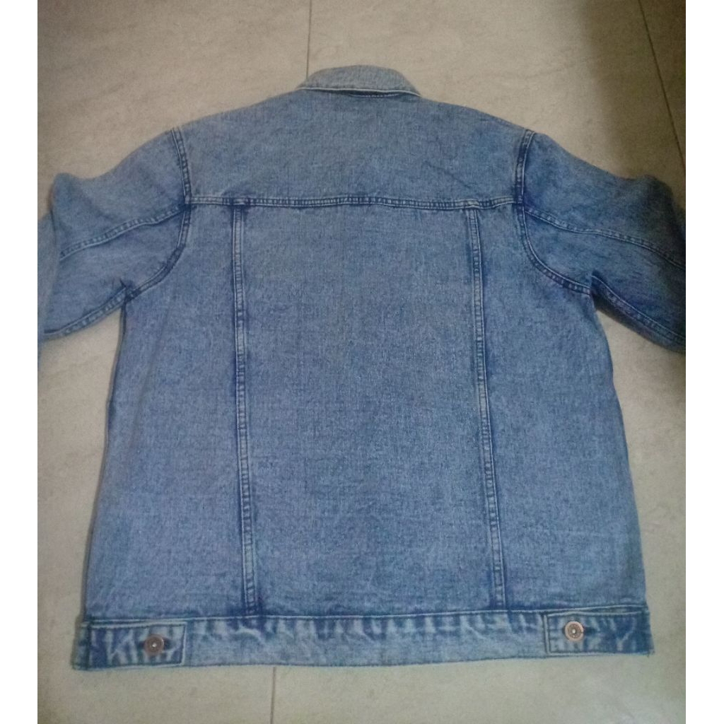 Jaket_jeans_bekas_warna_biru_size_xxl