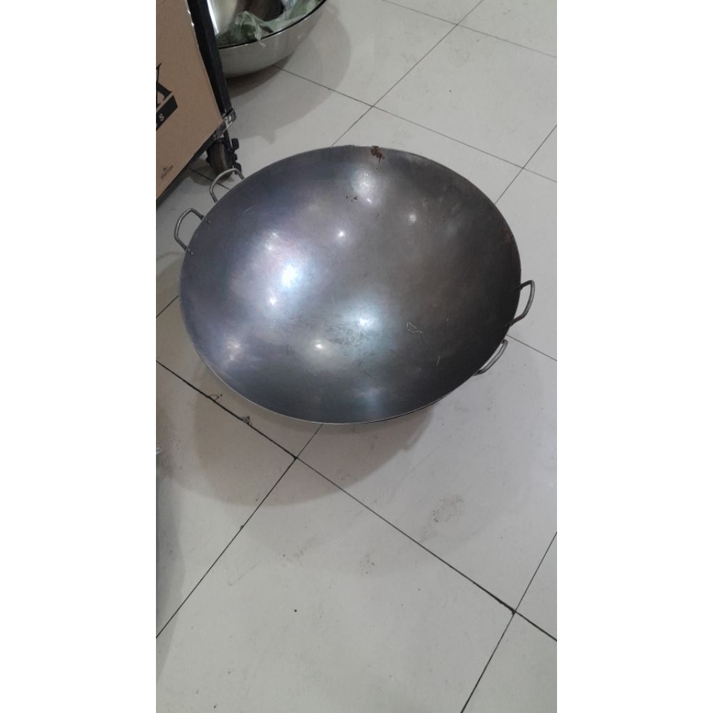 wajan baja / kuali baja putih ukuran 80 cm