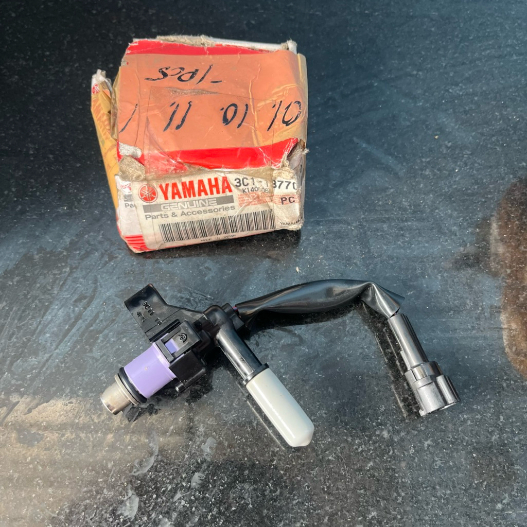 Injektor injector assy Yamaha Vixion Old 6hole 2009 -2012 original 100%