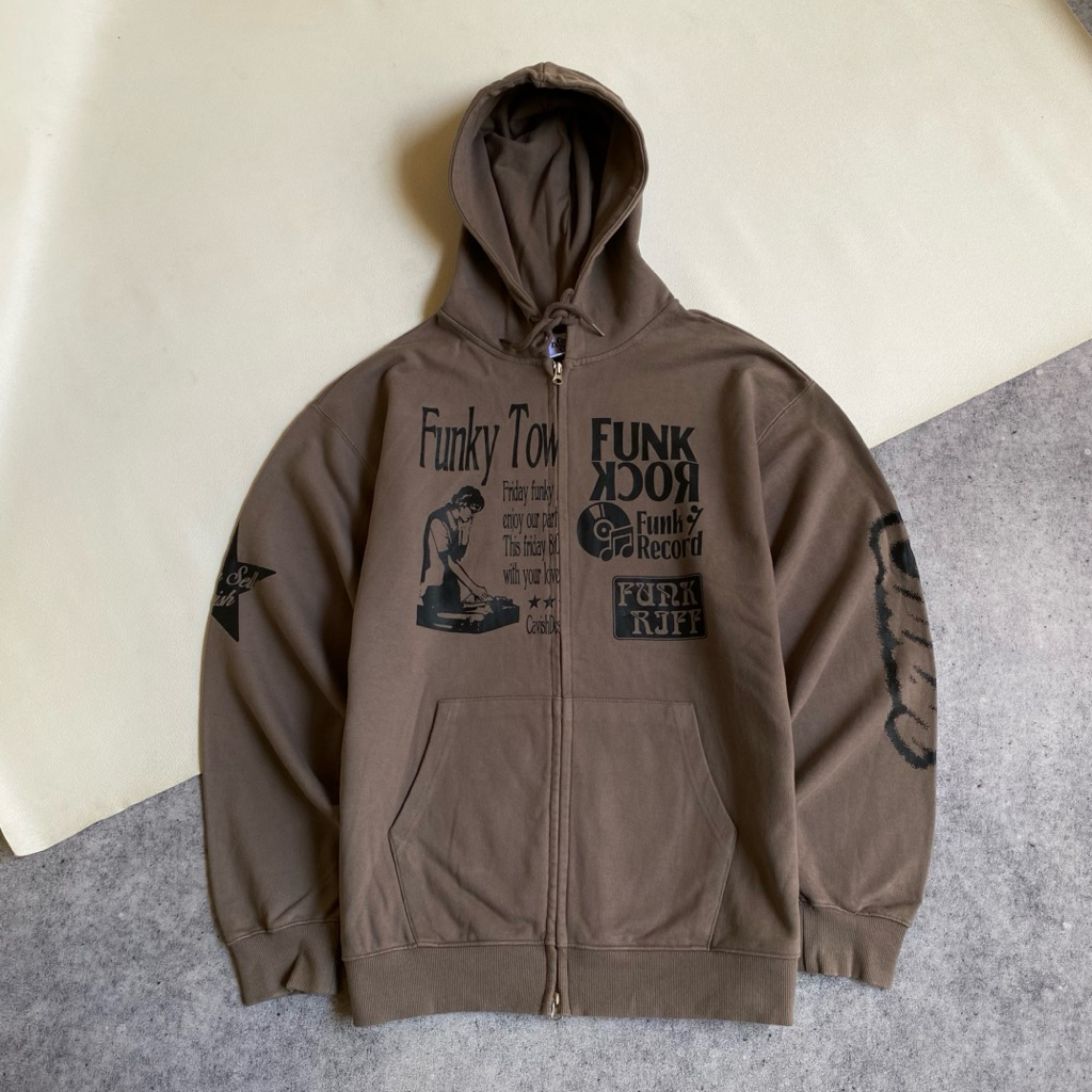 ZIPHOODIE CAVISH DESIGN SELLER