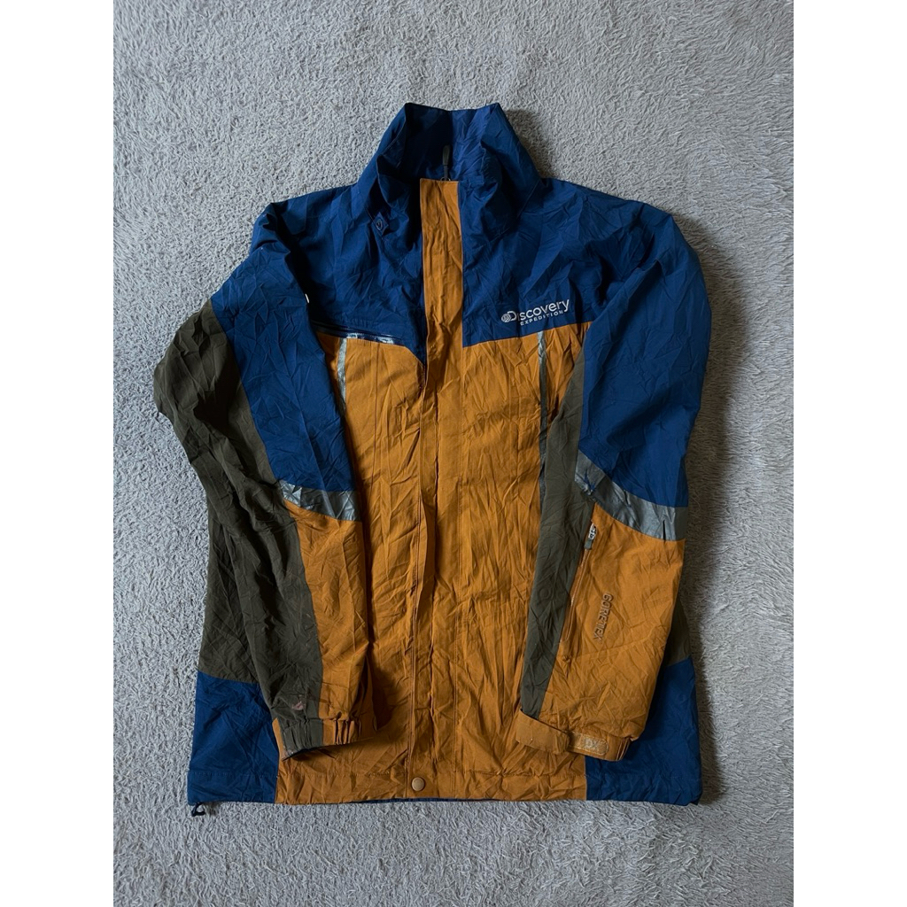 JAKET DISCOVERY