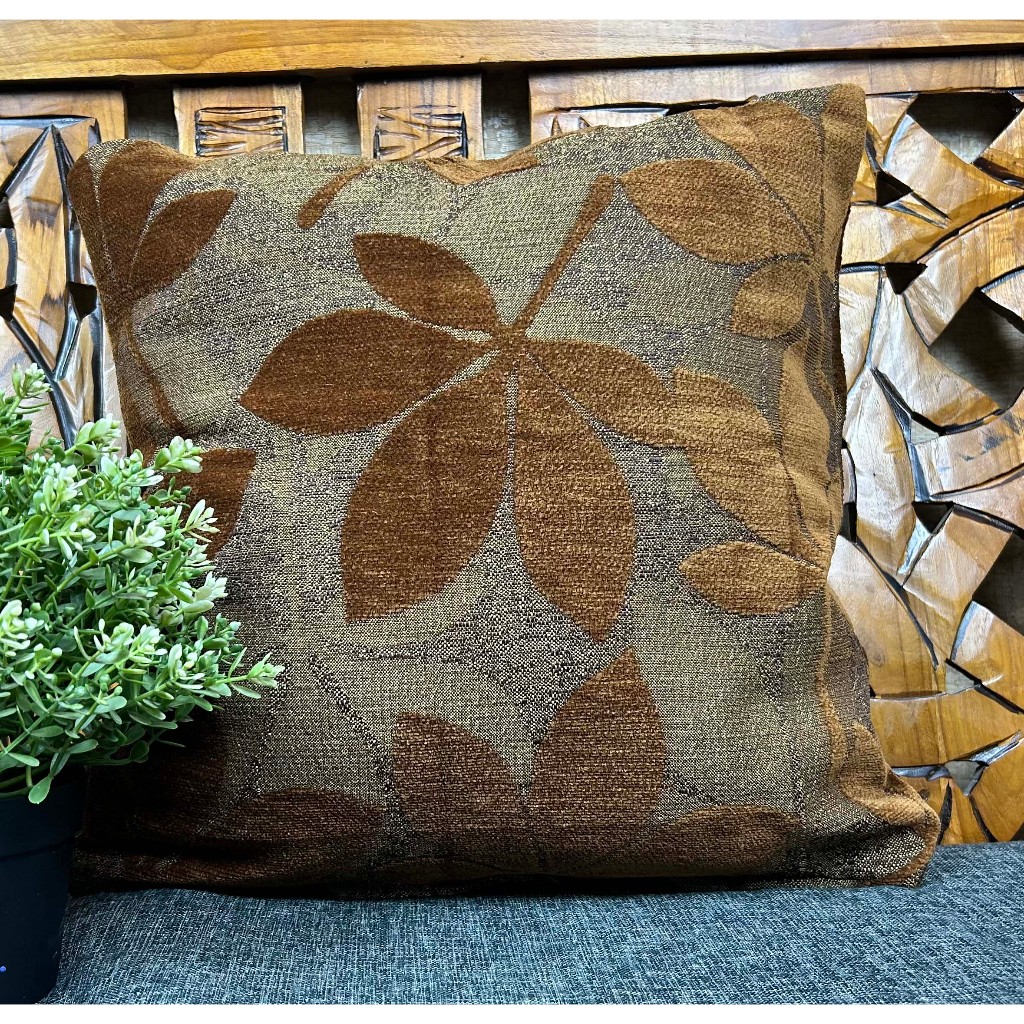 Sarung Bantal Sofa Premium Motif Cassava Leaves Coklat Brown Minimalis Modern Dekorasi Ruang Tamu Cu