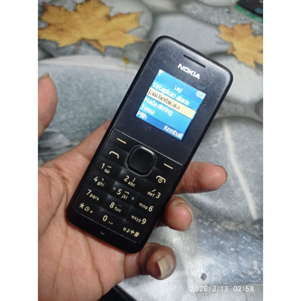 Hp jadul Nokia- 105 Classic jam Berbicara_ Gsm All' Operator