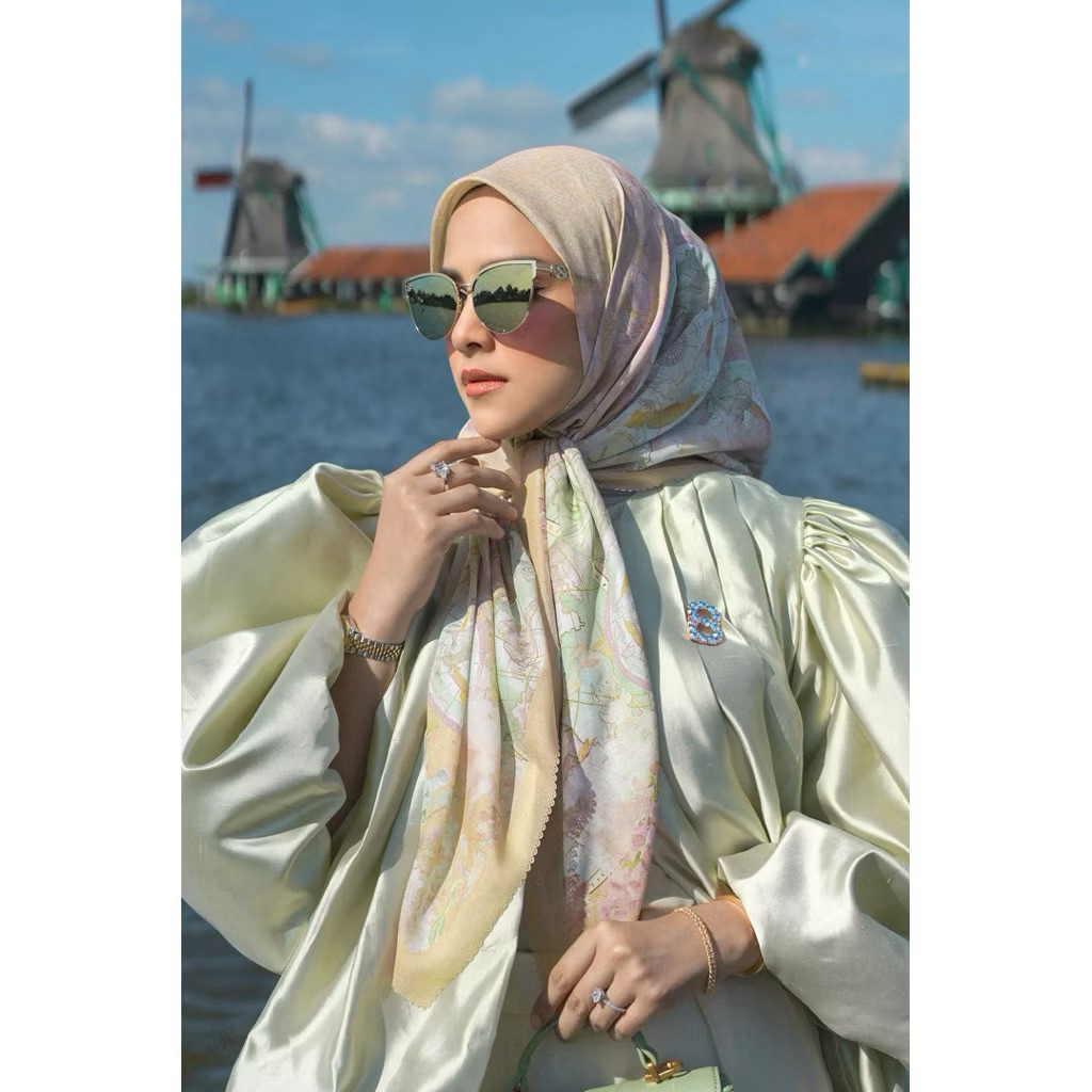 THE JOURNEY SATIN- JEDDAH BY BUTTONSCARVES