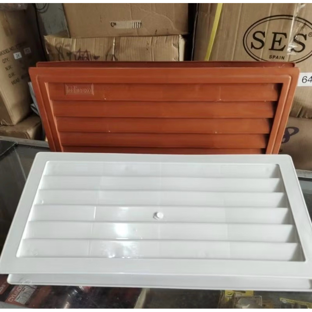 Jalusi/Ventilasi Udara untuk pintu kamar mandi bahan PVC plastik