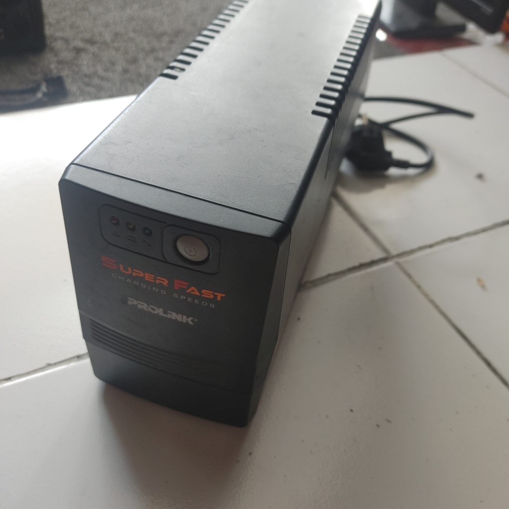 UPS Prolink pro700sfc kondisi rusak | komponen lengkap