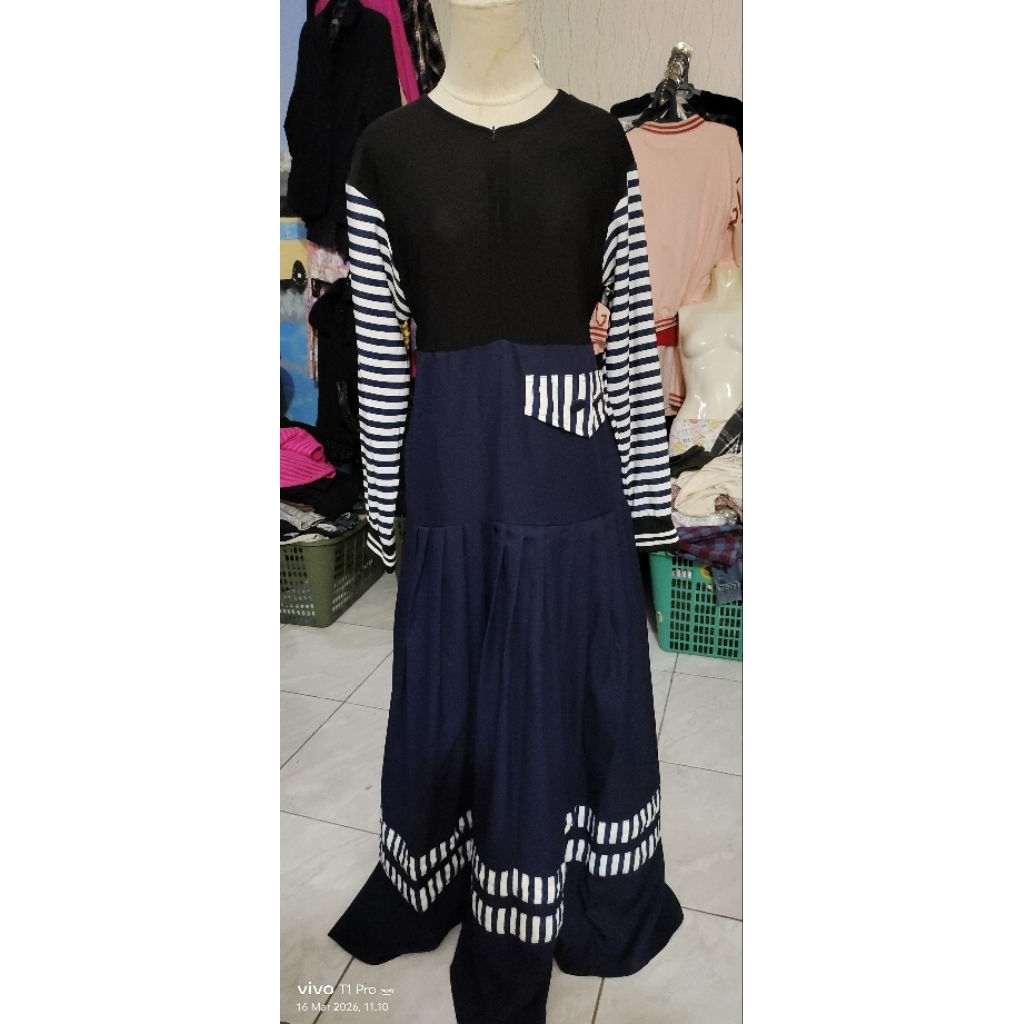 Sale gamis maxi mayung garis2+kerudung