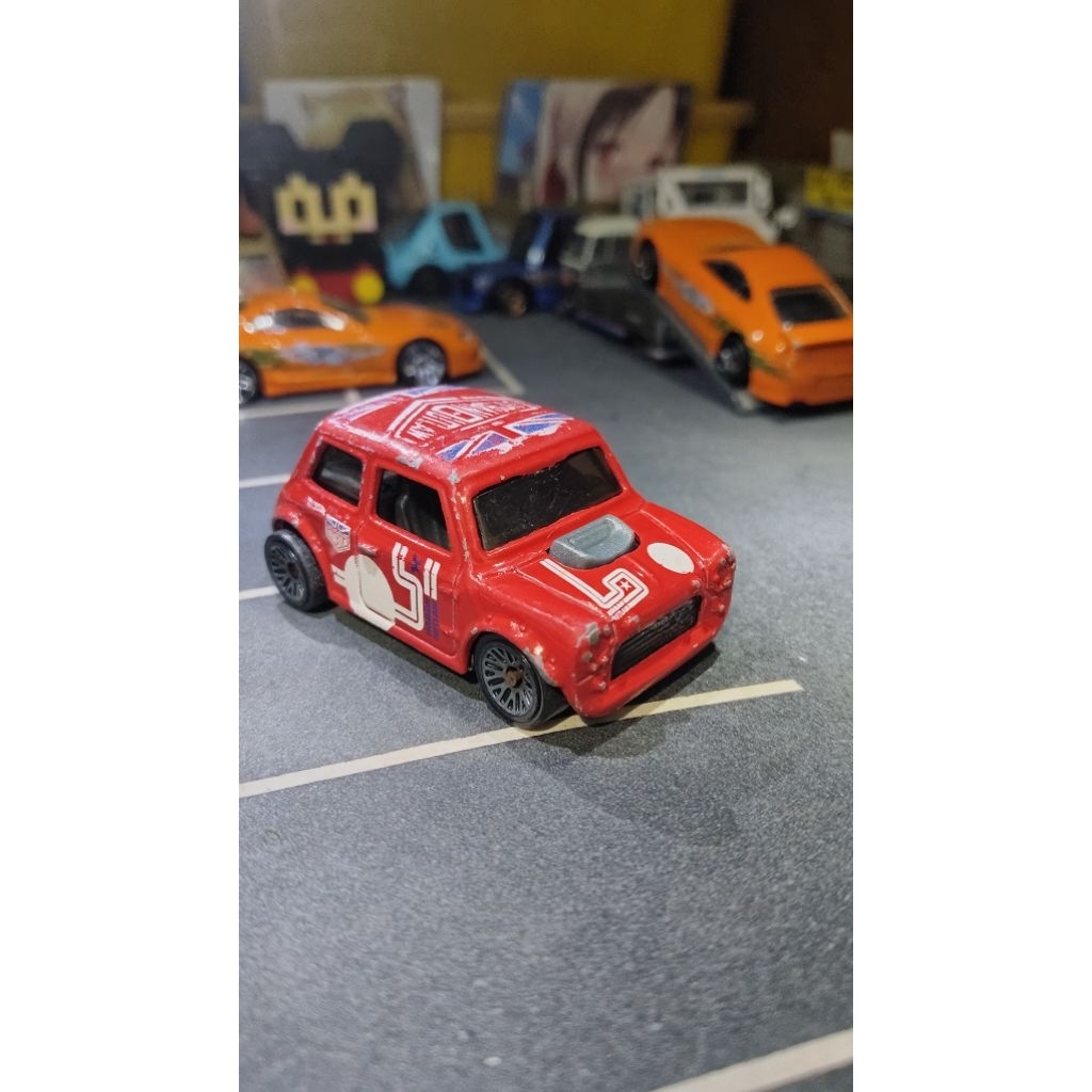 Hot wheels Morris Mini