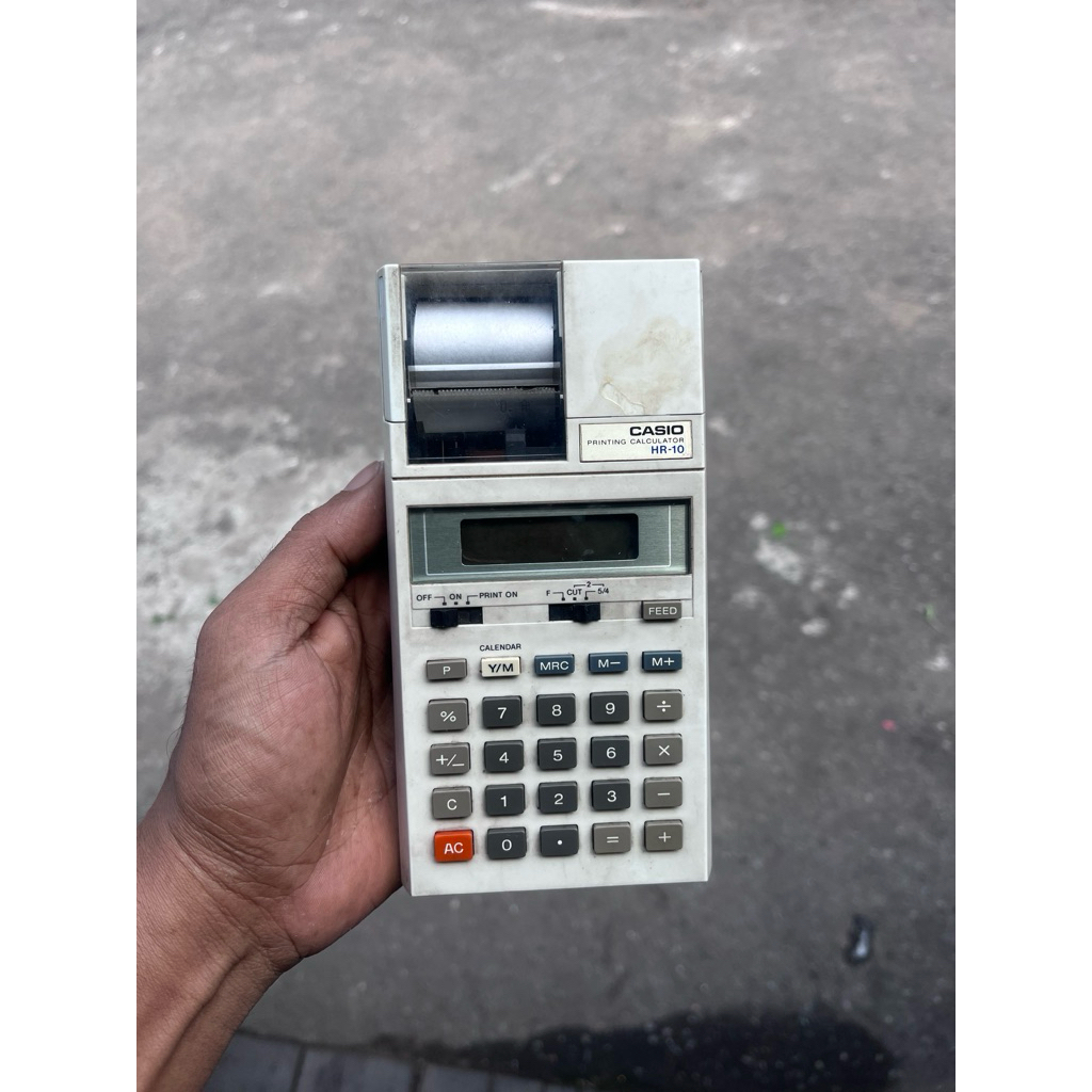 Kalkulator jadul Casio HR-10