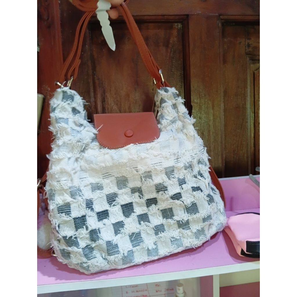 tas andari new