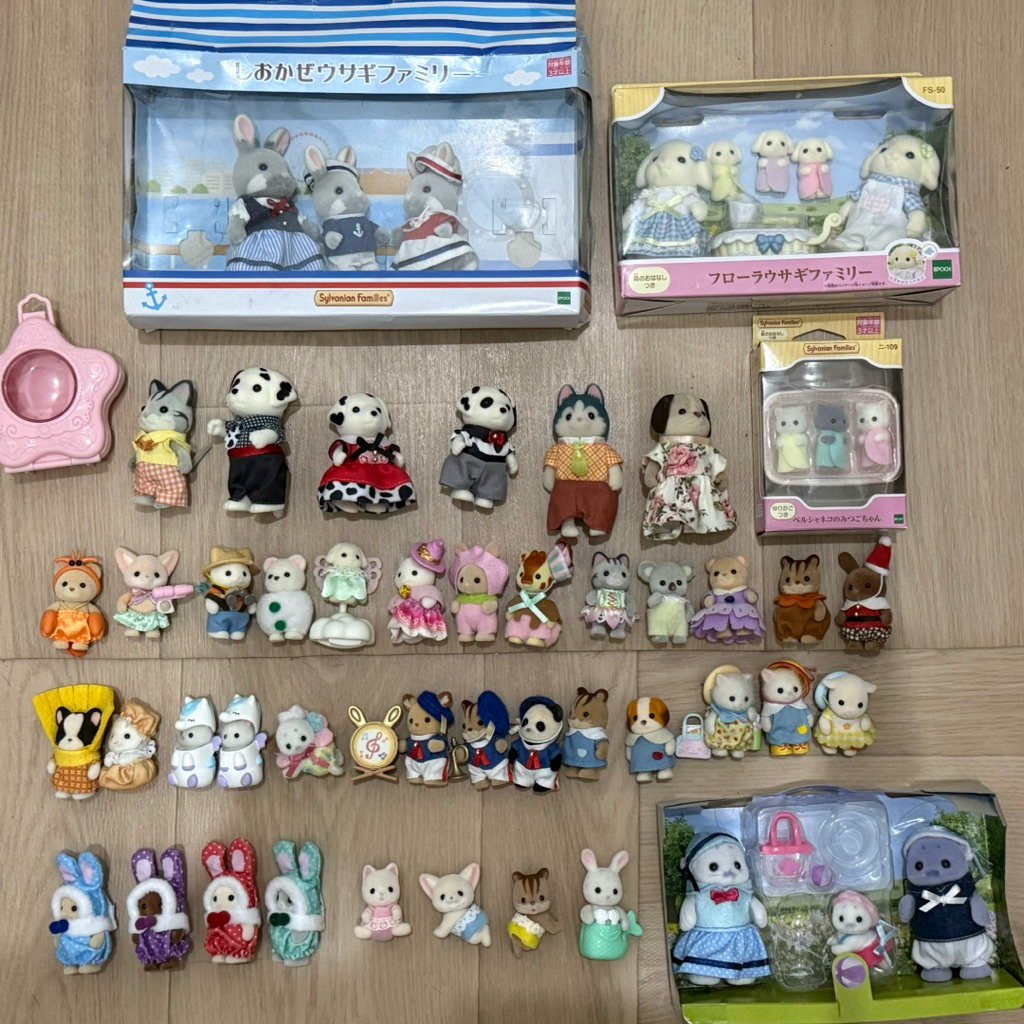 [ CLEARANCE SALE ] sylvanian families ghost cat gosket kuji blindbag flora ciel rabbit persian bulld