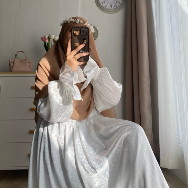 Miana daily lunara dress