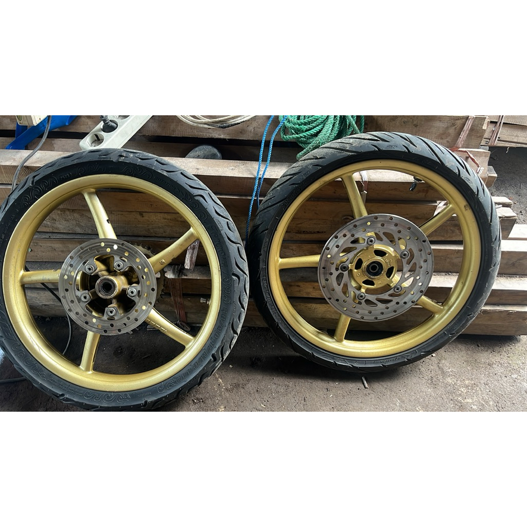 Velg V rossi copy rcb pnp mx king/doble disk lainnya kondisi second