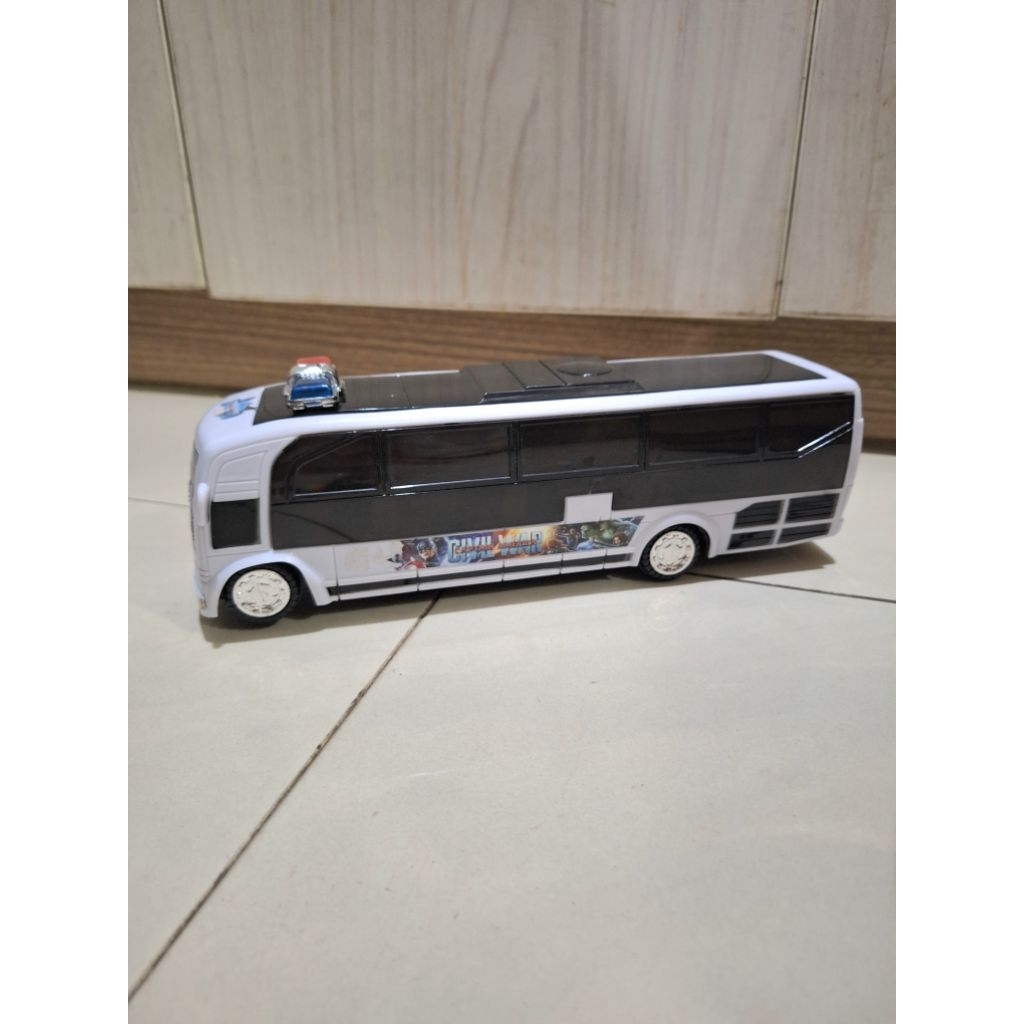 MAINAN ANAK MOBIL BUS POLISI PRELOVED