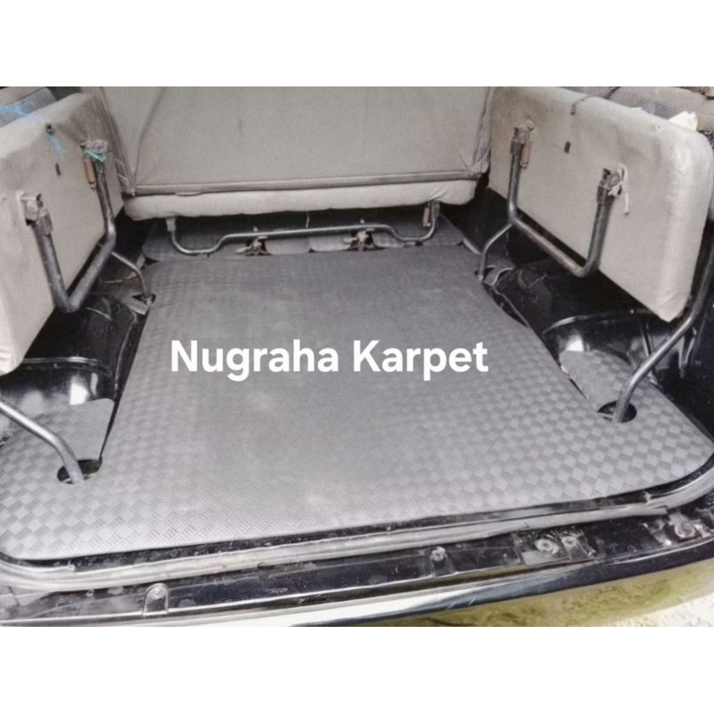 Karpet mobil minibus Granmax D