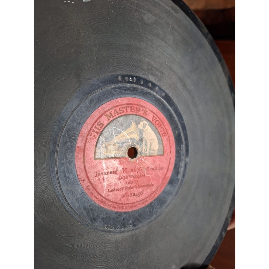 piringan hitam antik jadul