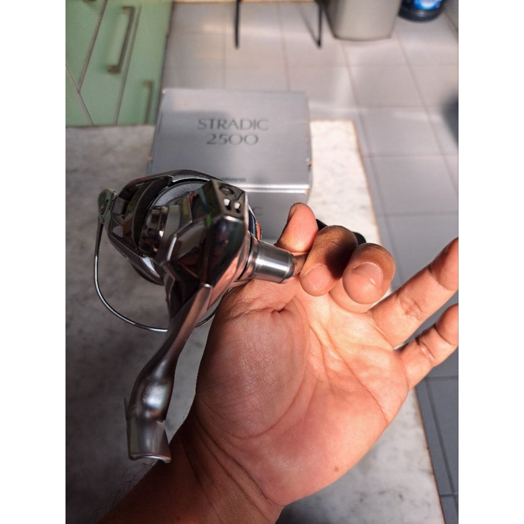Shimano Stradic FM 2500 Second Mulus