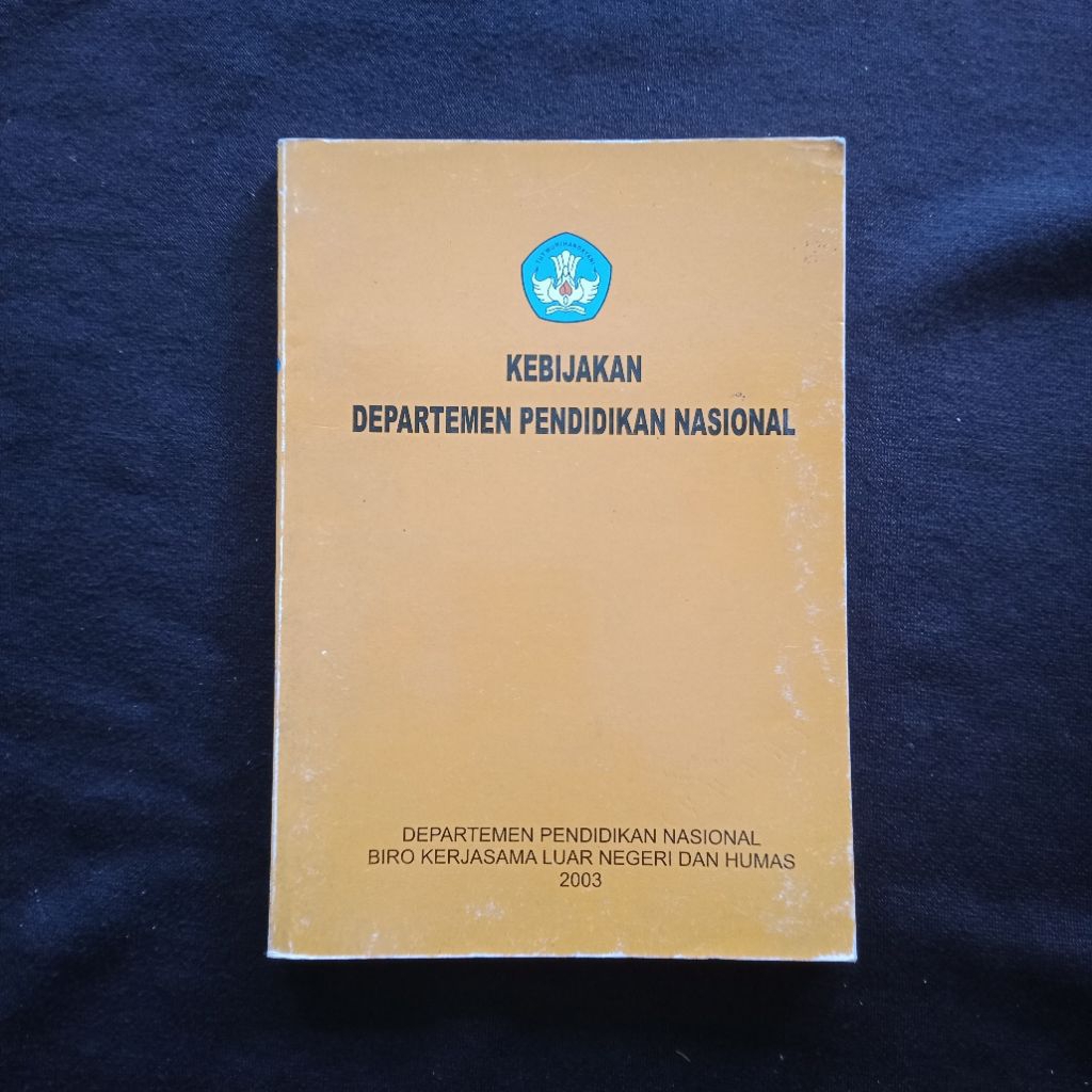 Kebijakan Departemen Pendidikan Nasional - Tim Penulis