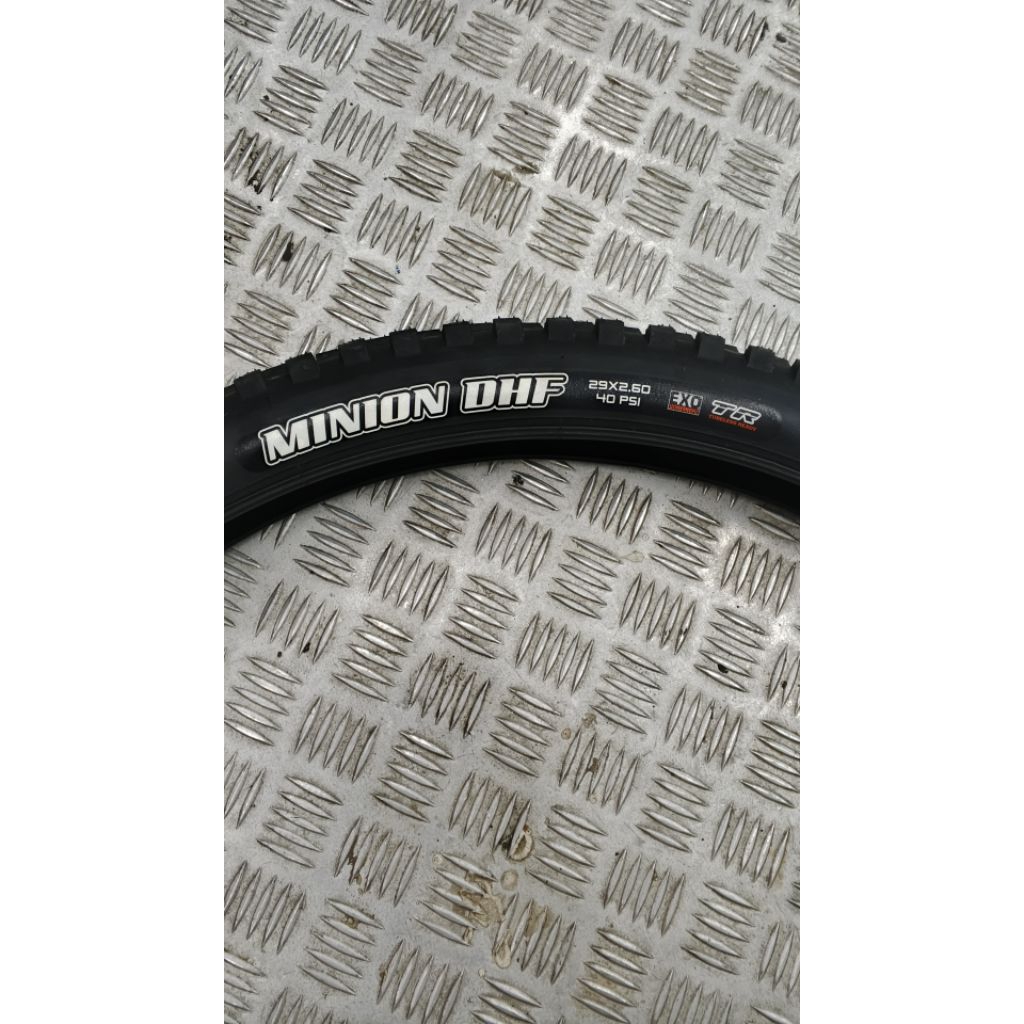 BAN MAXXIS MINION DHF 29 x 2.60