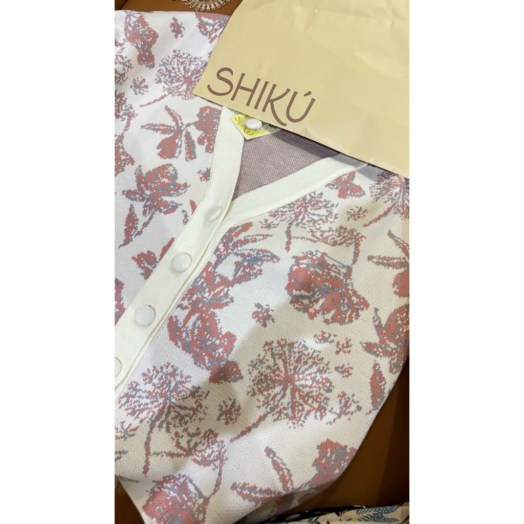 Mirelle Cardi Shiku