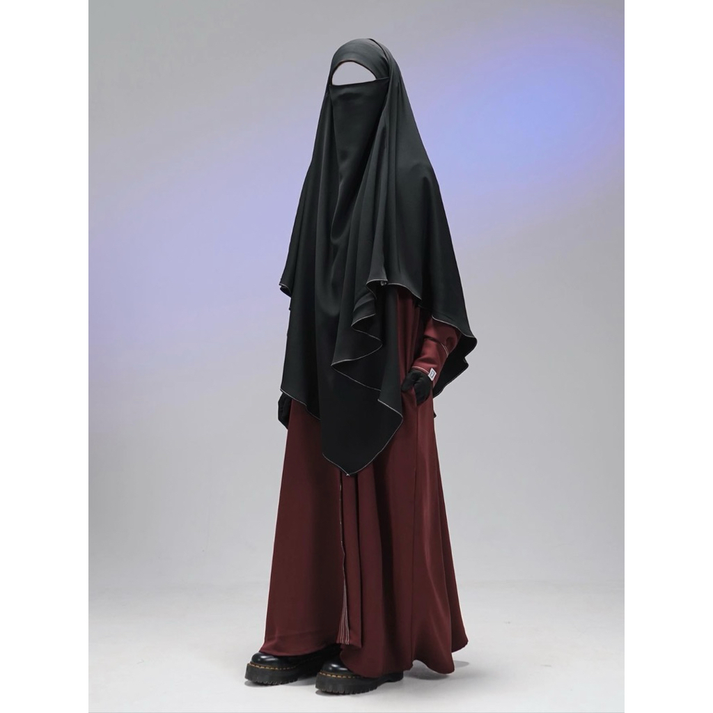 preloved FK AM Elmadina (defect benang ketarik)