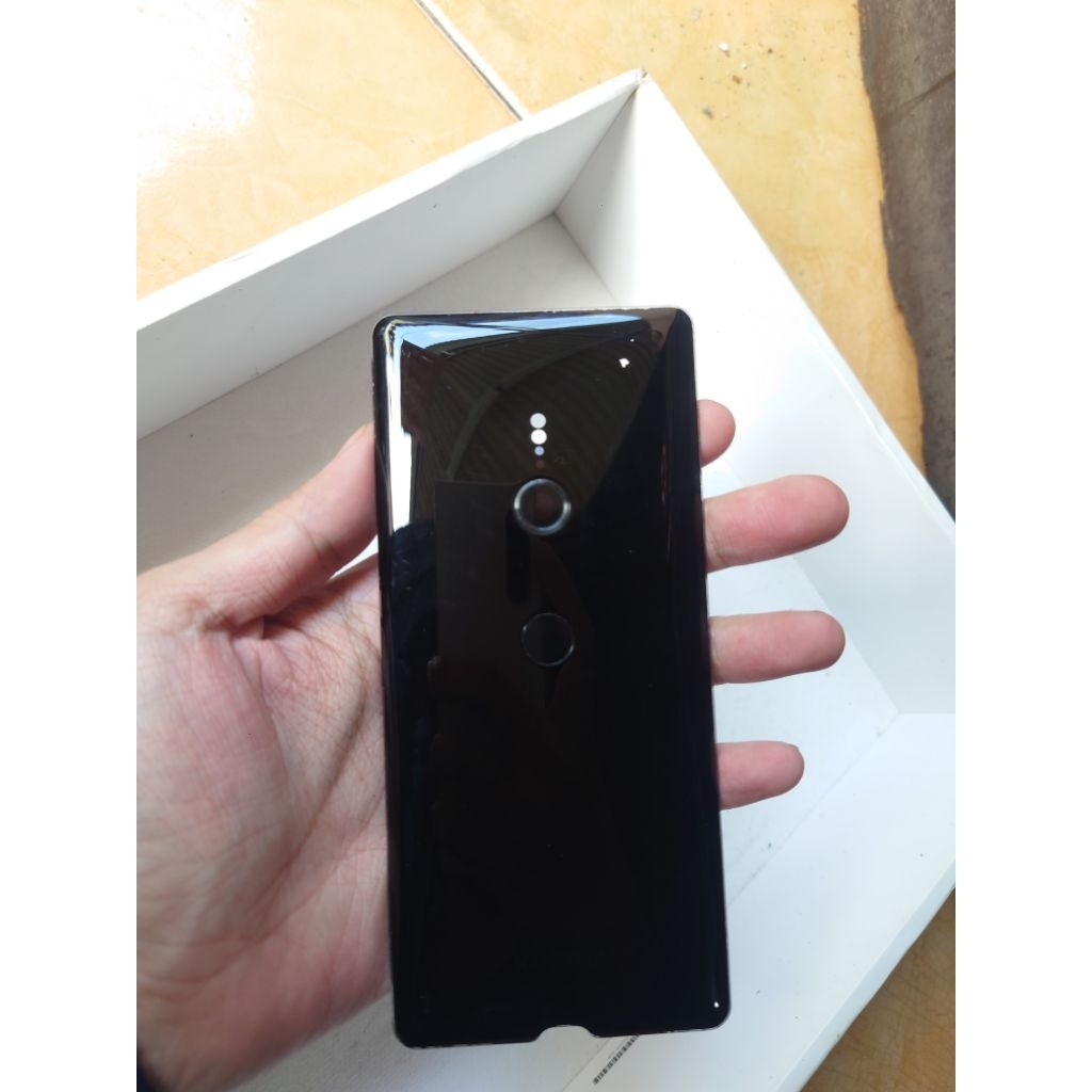 Backdoor sony xperia XZ3 original copotan