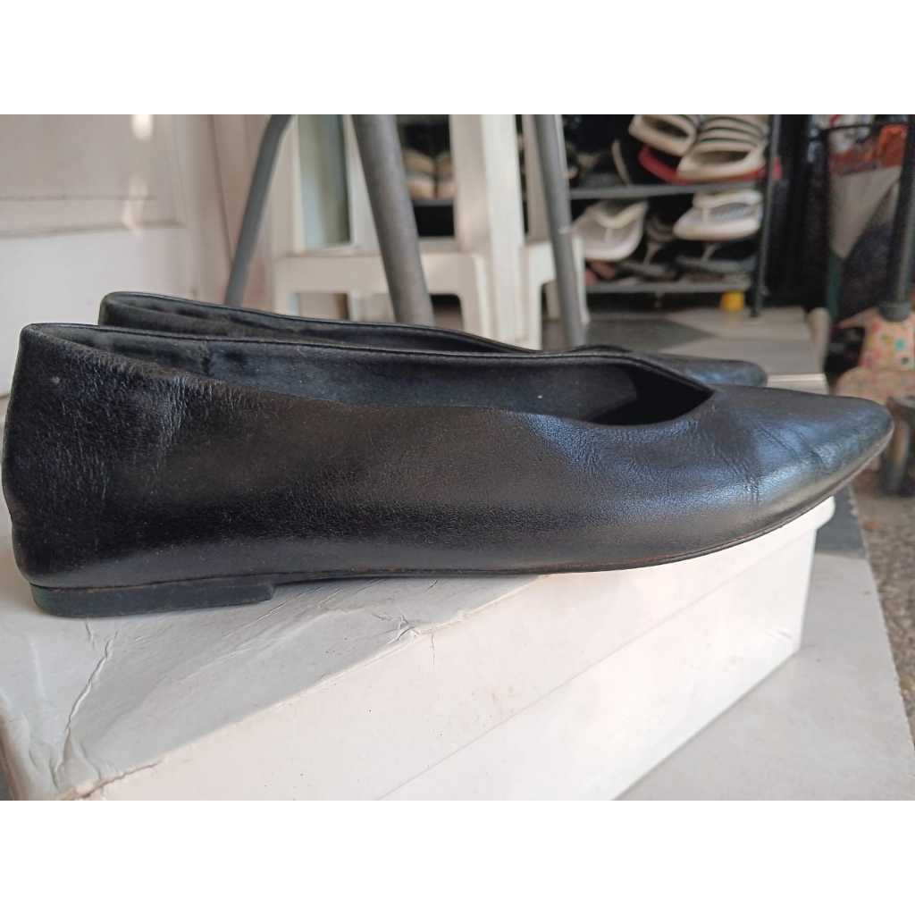 Sepatu Wanita Bimba Y Lola Flat Shoes slip on Original Size 37 Preloved