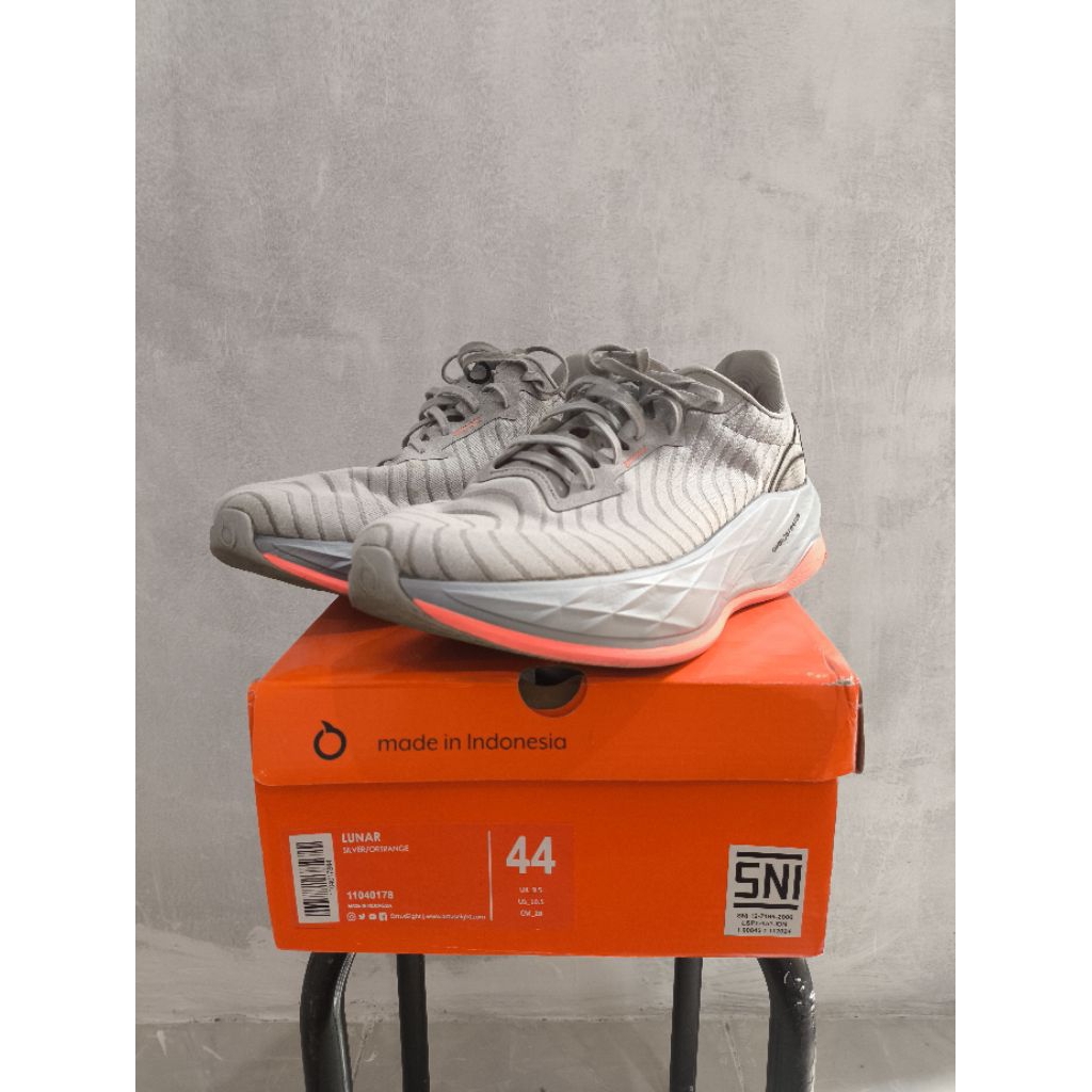 Ortuseight Lunar size 44 second