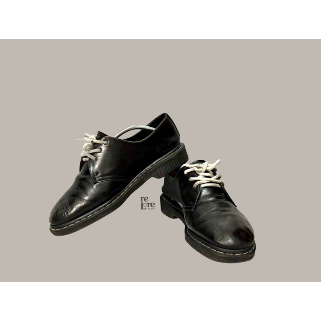 Dr. Martens Black 1461 White Stitch 3 Eye