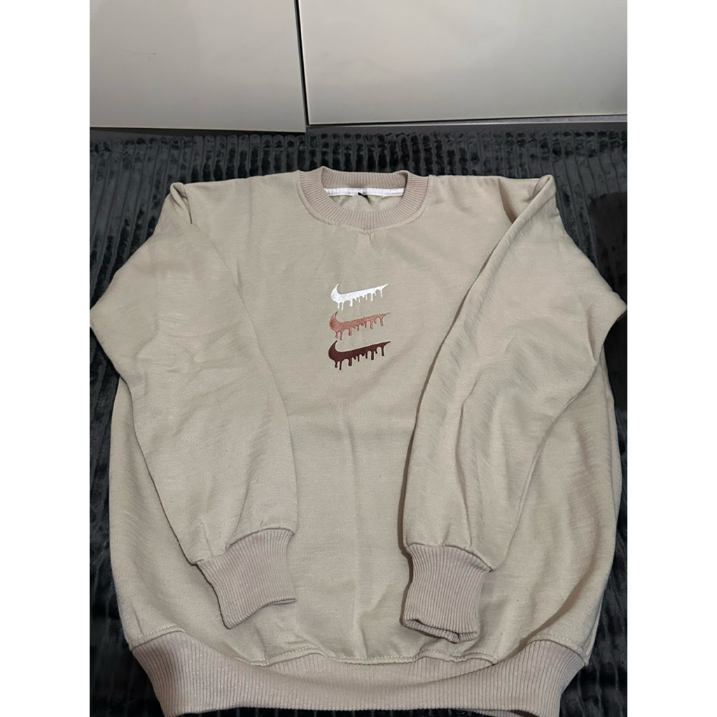 Nike Sweater & Top Pull&Bear Blue