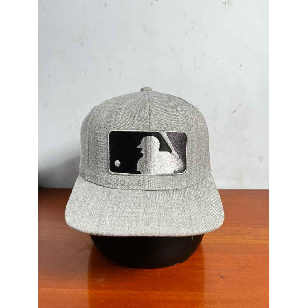 topi mlb batterman big logo original second