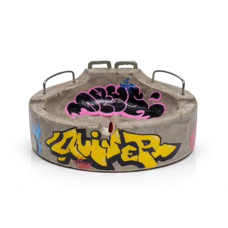ASBAK/ASHTRAY SKATEPARK GRAFFITI