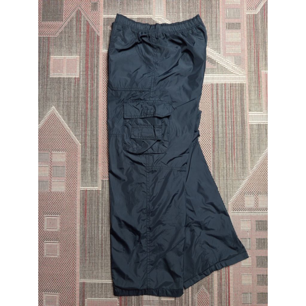 Celana Parasut UNIQLO