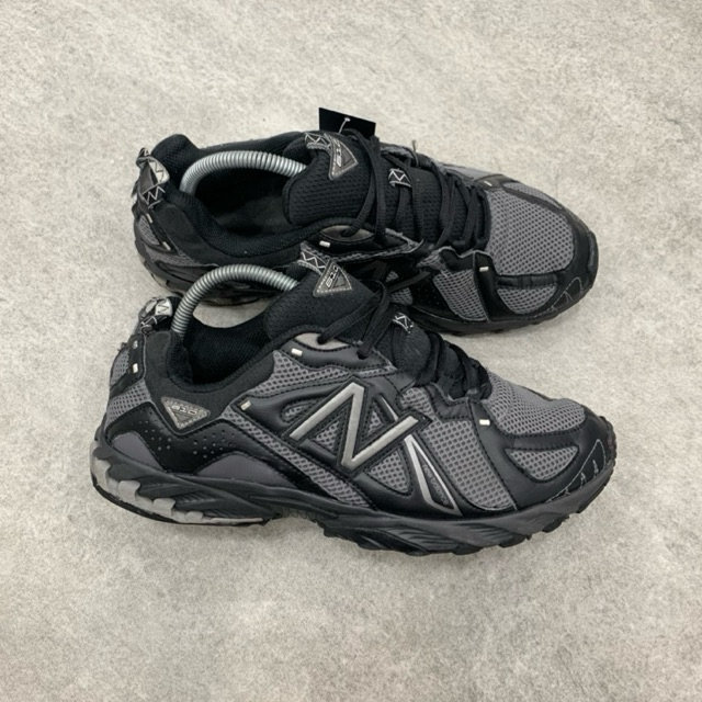 New Balance 610 Black