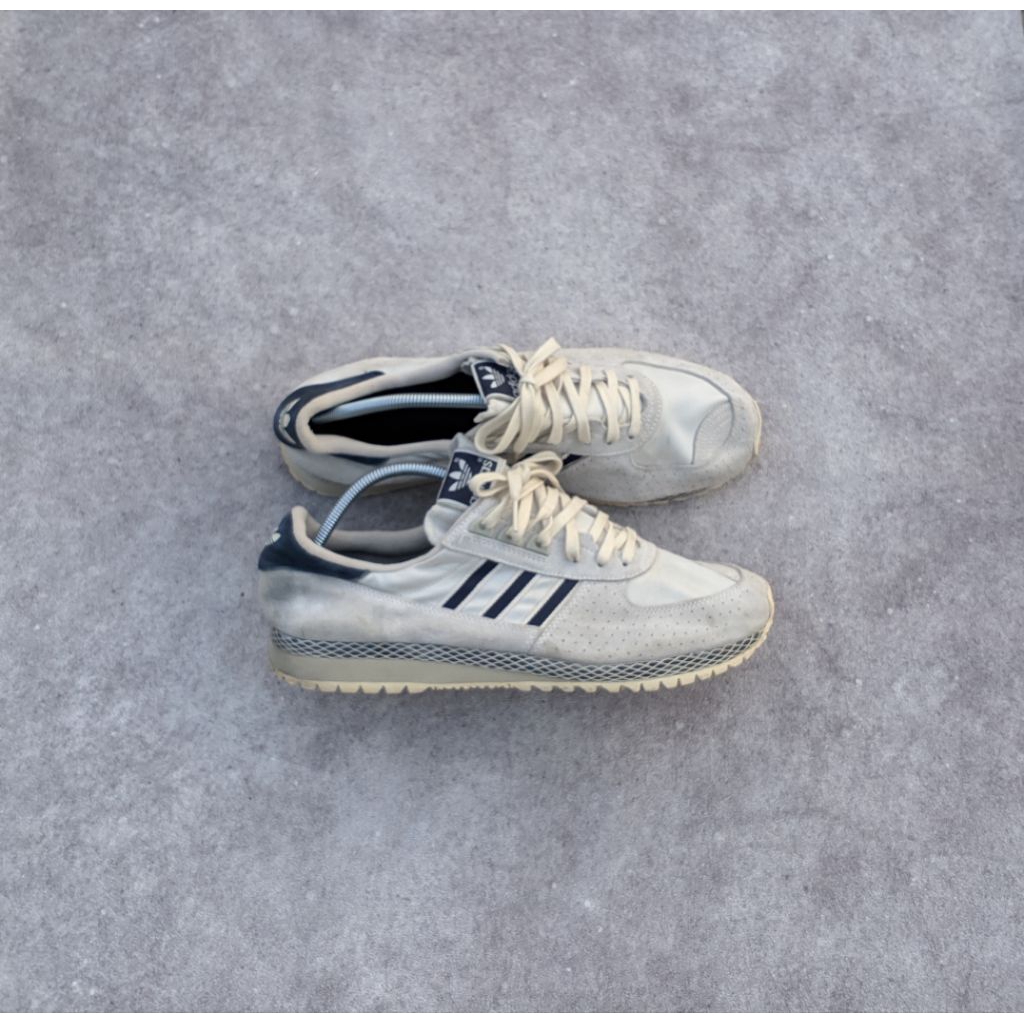 Adidas City Marathon size 46/30 cm