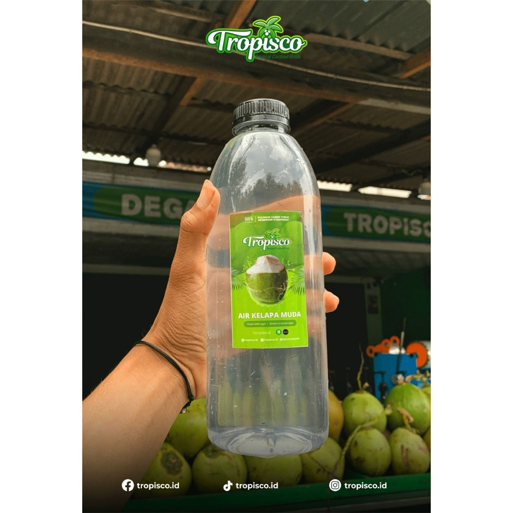 air kelapa khas bali