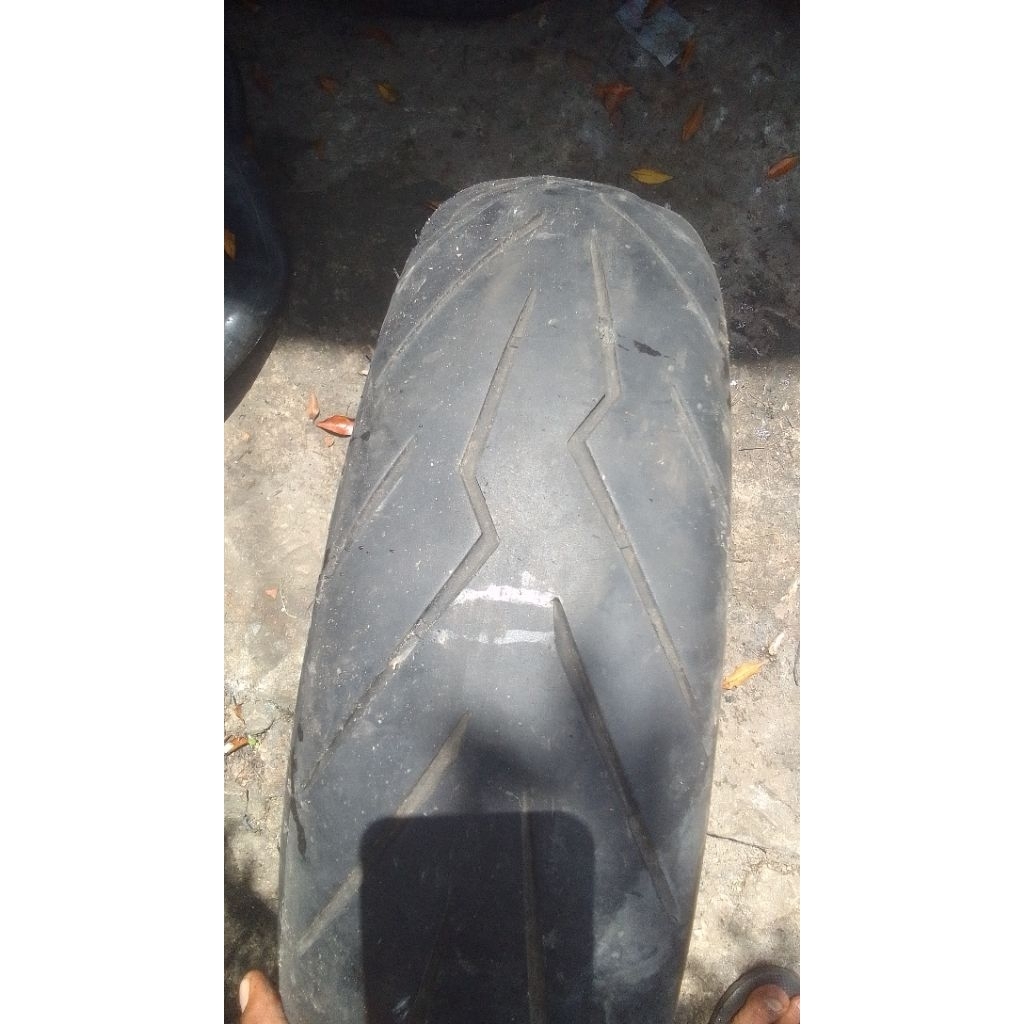 Ban motor ukuran 130/70/17