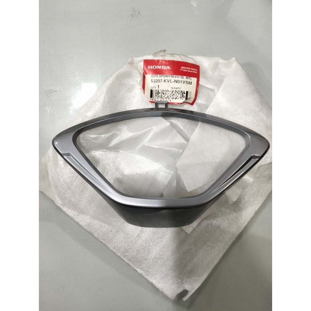 Cover speedometer untuk motor Supra x 125cc number part 53207KVLN01VSM