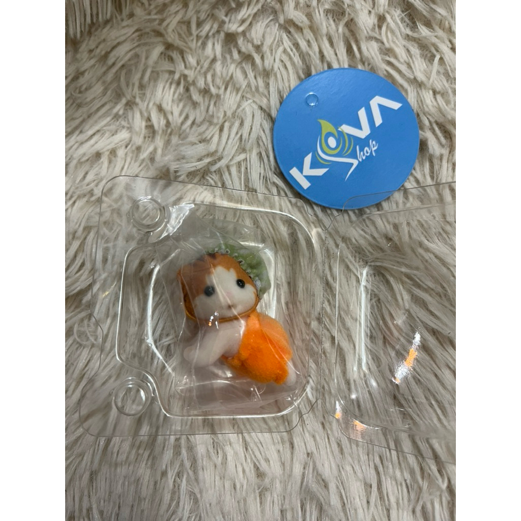 Sylvanian Families Baby Fruit Party 2 Maple Cat Baby figure