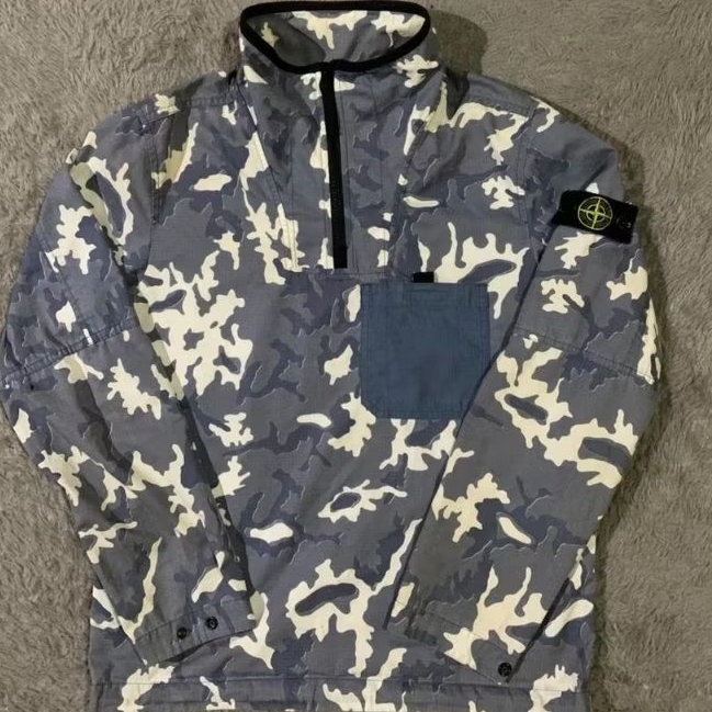 STONE ISLAND CAMO