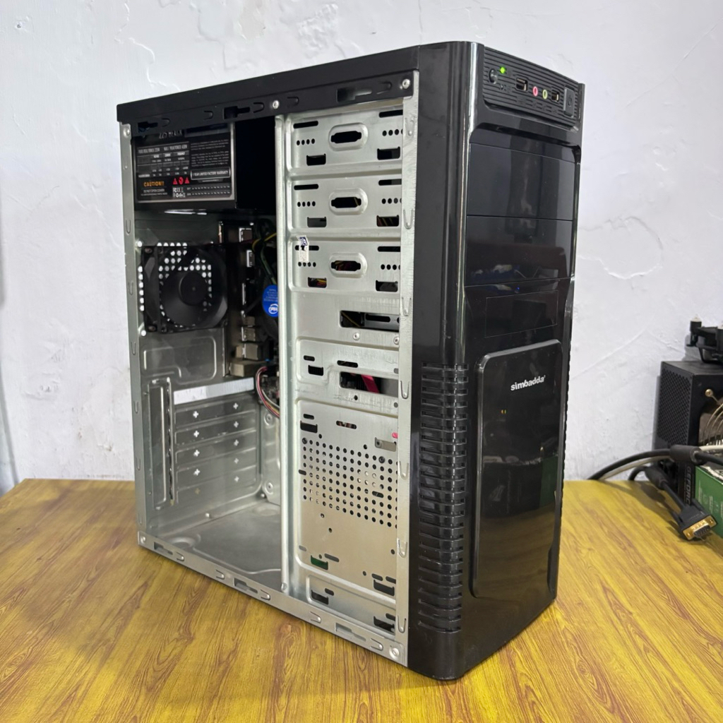 Rakitan PC GTA SAMP Motherboard H61 I3 3220 Ram 8GB SSD 128GB