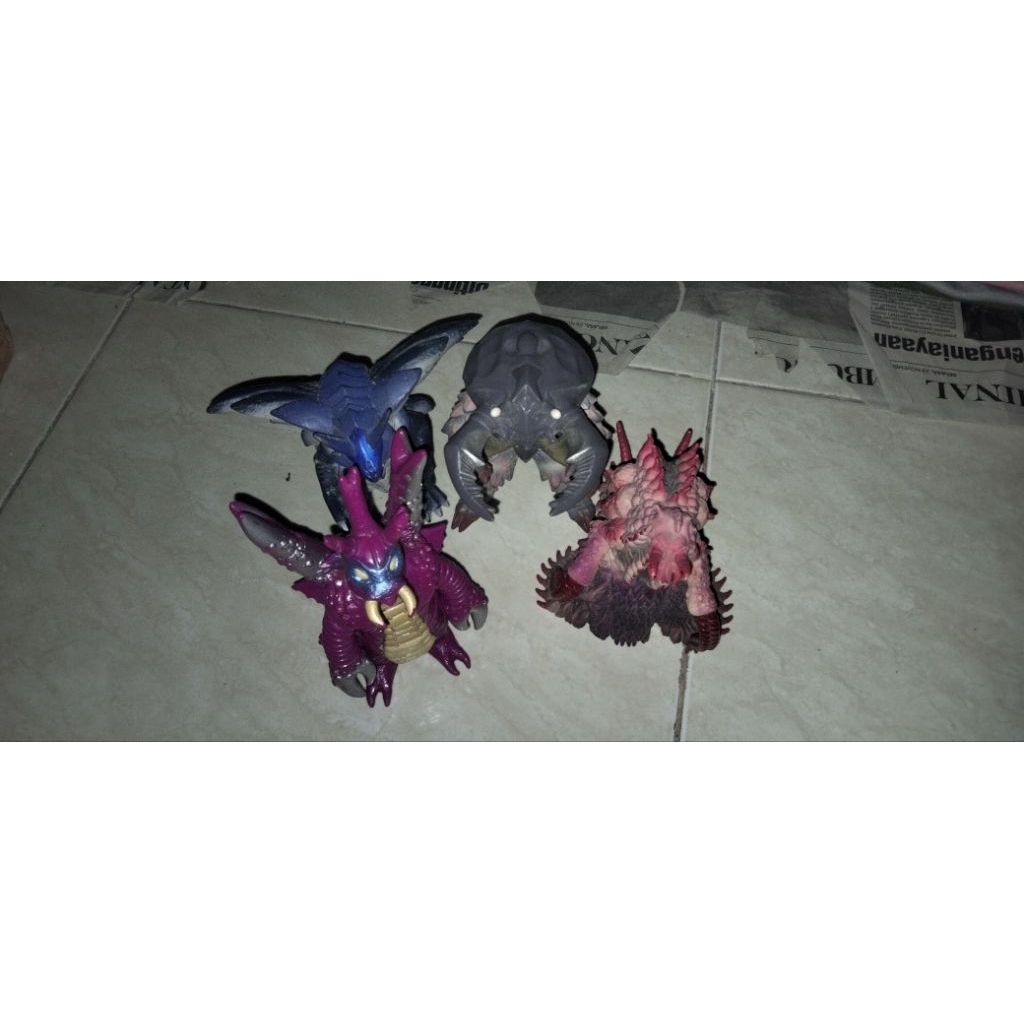 kaiju Ultraman bandai