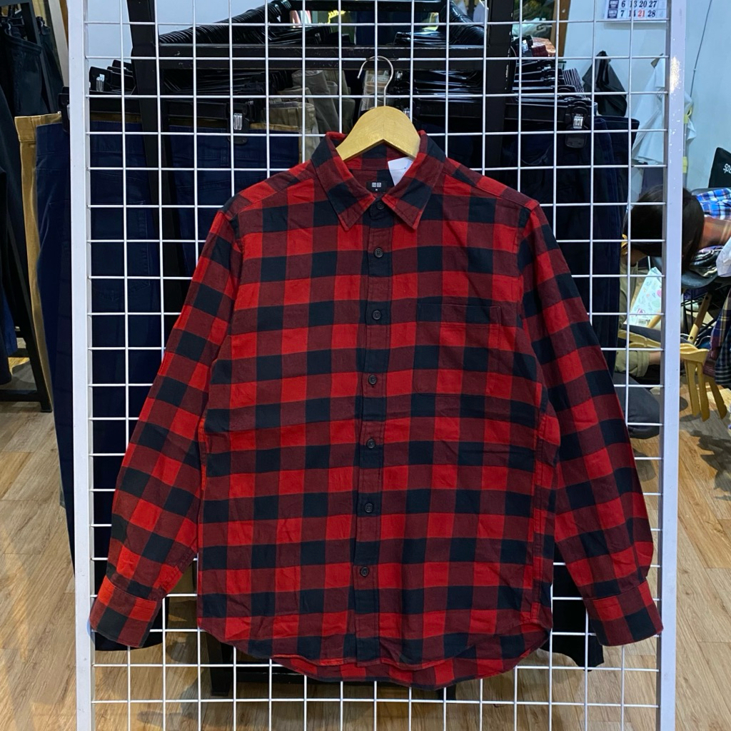 Uniqlo Plaid Flannel Shirt